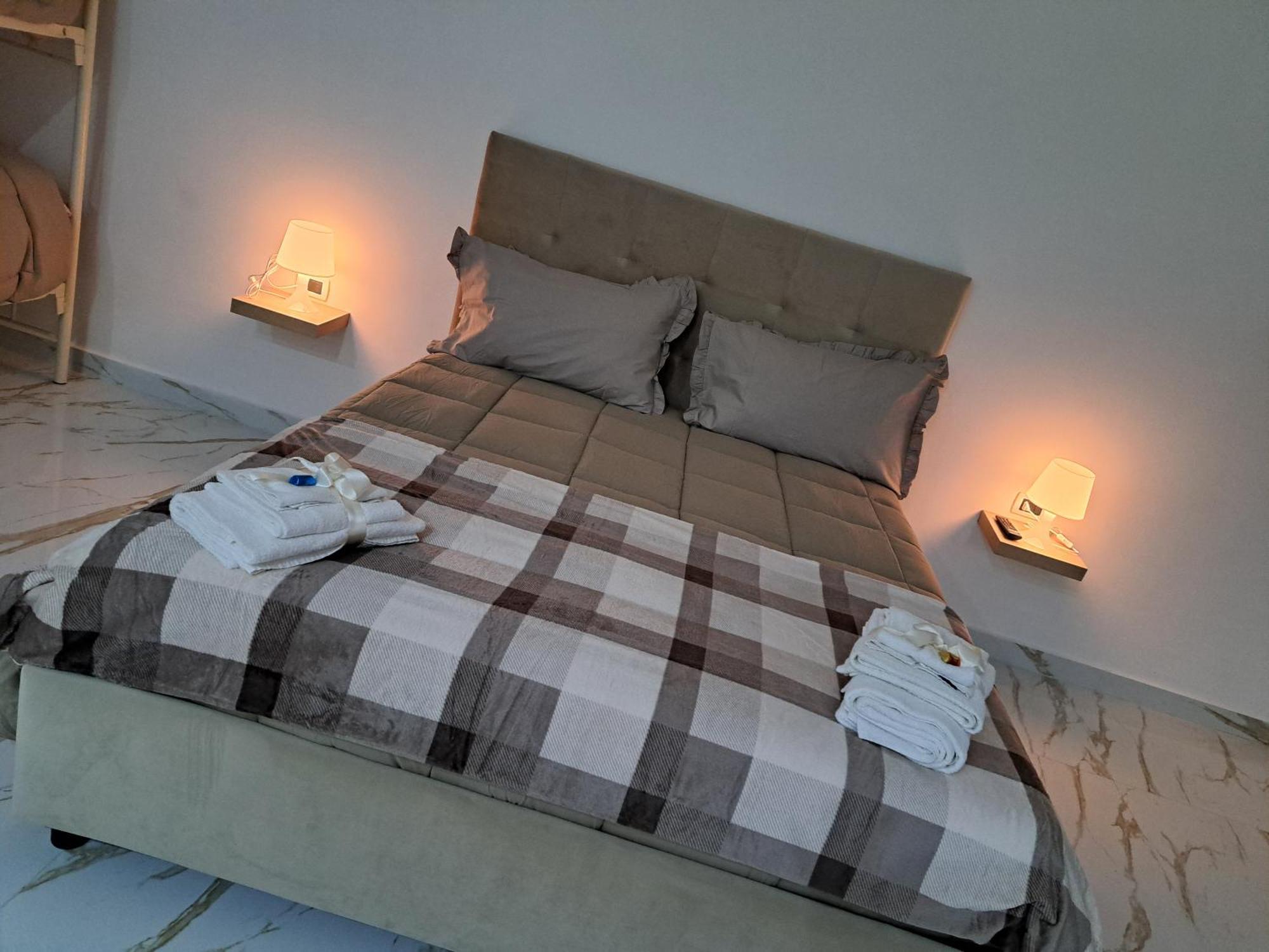 O Vascio E Nannin Apartment Naples Luaran gambar